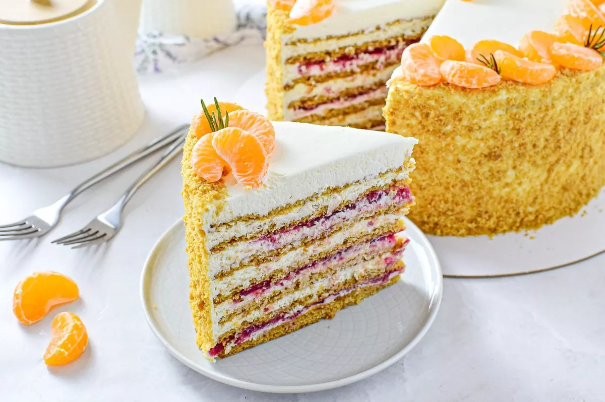 Medaus Tortas: A Sweet Slice of Lithuanian Tradition